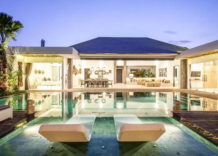 Modern 4 Bedroom Villa 400M To The Beach In Canggu