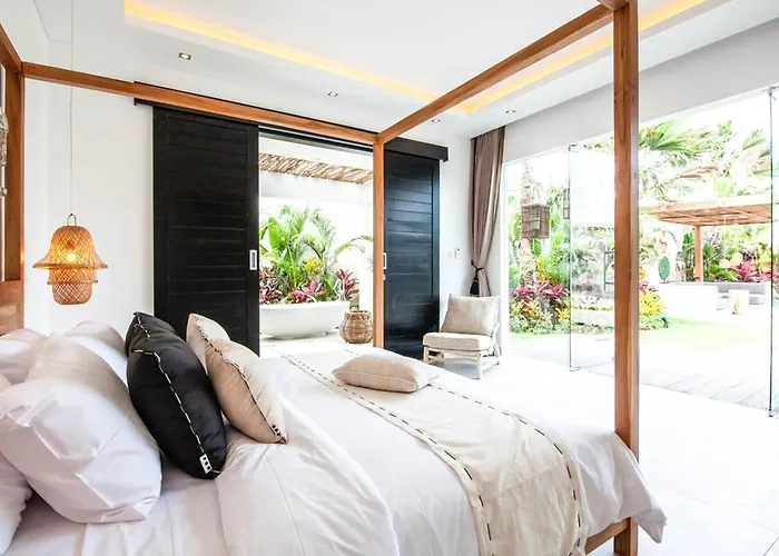 Modern 4 Bedroom Villa 400M To The Beach In Canggu Villa Canggu (Bali)